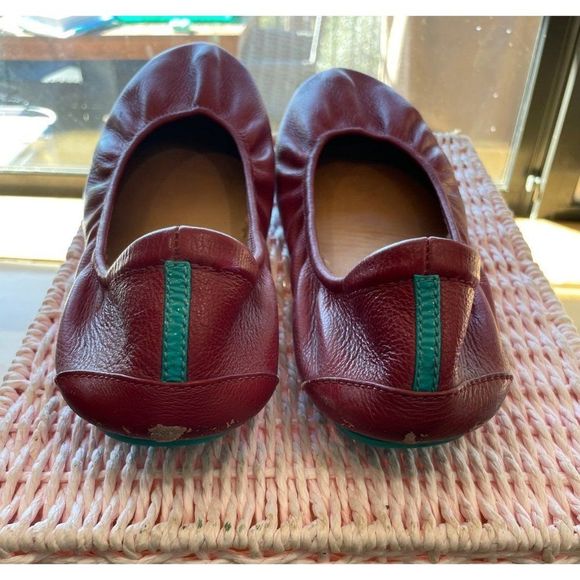 Tieks Cardinal Red Flats, sz 10 - Picture 2 of 7
